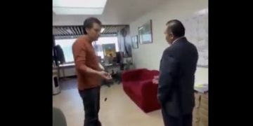 Alejandro Moreno acusa a Morena de crisis interna tras salida de Marx Arriaga de la SEP