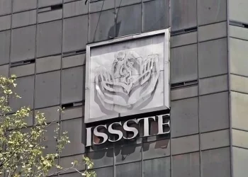 Senador Antonino Morales anuncia reforma estructural al ISSSTE para eliminar plazo mínimo en pensiones por concubinato