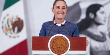 Sheinbaum niega persecución: retiro de donatarias es decisión técnica del SAT