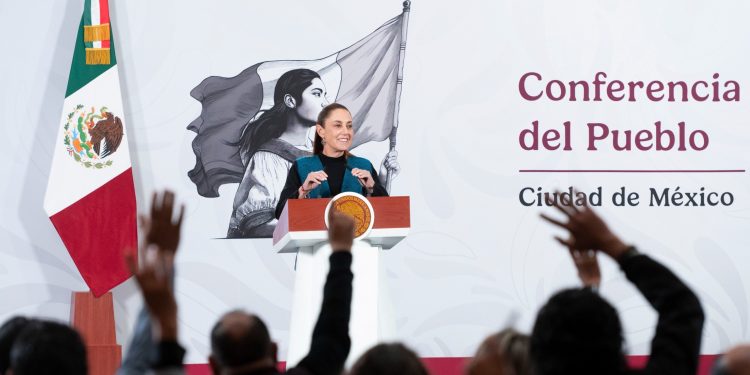 Sheinbaum rechaza militarización y afirma que la participación de las Fuerzas Armadas es constitucional