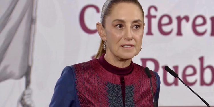 Sheinbaum anuncia construcción y rehabilitación de más de 4 mil canchas de futbol en todo el país