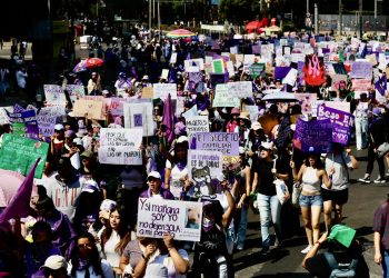 Senadoras del PRI exigen frenar violencia y desapariciones de mujeres; critican discursos sin resultados del gobierno