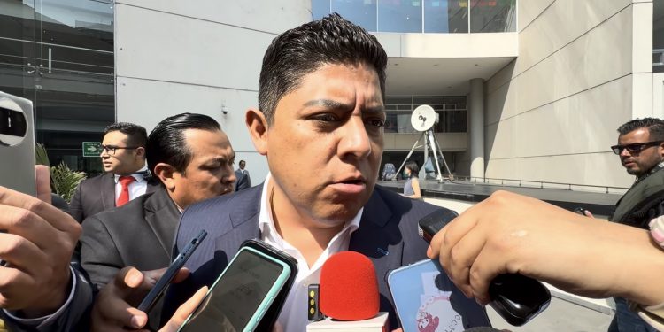 “Eso no es nepotismo”: Gallardo defiende posible candidatura de su esposa al gobierno de SLP