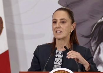 Sheinbaum descarta demandar a Elon Musk por acusaciones de nexos con cárteles y llama a debatir límites de redes sociales