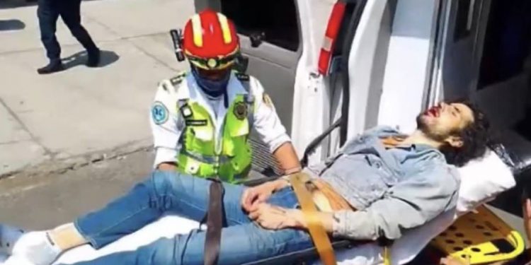 Actor José Ángel Bichir cae desde tercer piso de edificio en la Narvarte y queda gravemente lesionado