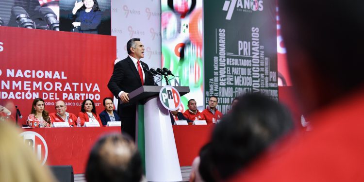 Alejandro Moreno alerta sobre “retroceso histórico”: Plan B de Morena amenaza paridad de género