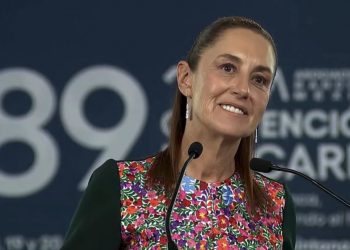 Sheinbaum pide a banqueros aumentar el crédito para impulsar la economía