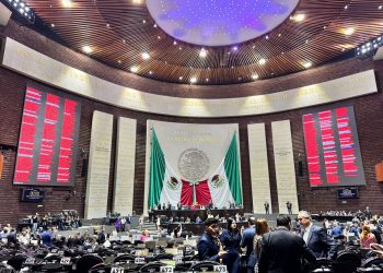 Fracasa reforma electoral de Sheinbaum en San Lázaro; aliados y oposición votan en contra