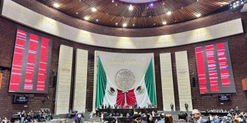 Fracasa reforma electoral de Sheinbaum en San Lázaro; aliados y oposición votan en contra