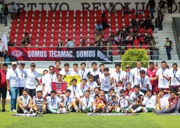 Padres de familia escalan conflicto deportivo en Tecámac y piden a Delfina Gómez frenar veto municipal