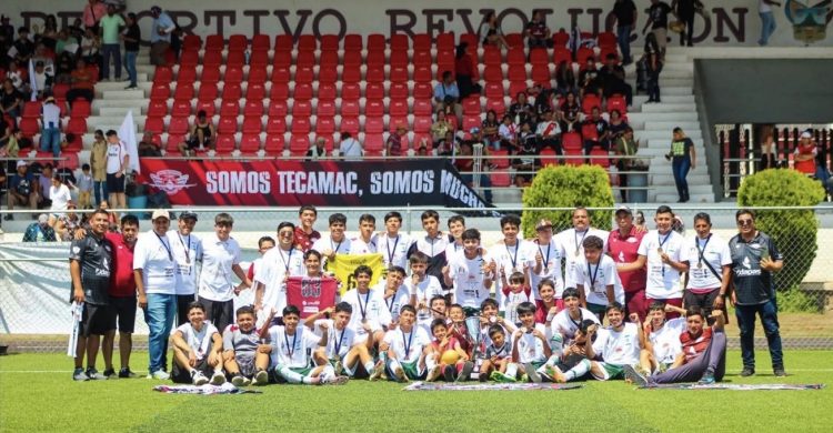 Padres de familia escalan conflicto deportivo en Tecámac y piden a Delfina Gómez frenar veto municipal