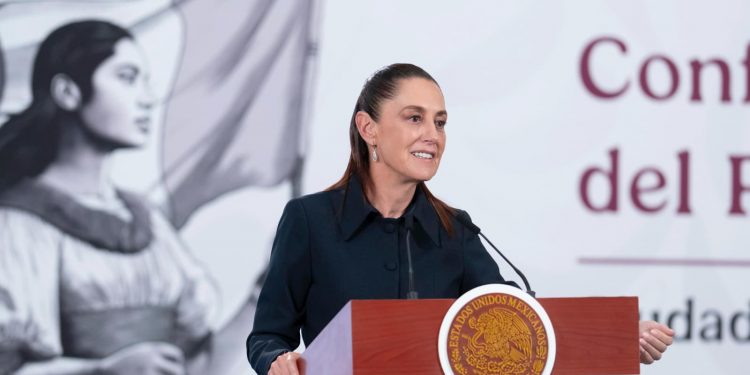 Sheinbaum reivindica AIFA y Dos Bocas: “no fueron errores, fueron aciertos estratégicos”