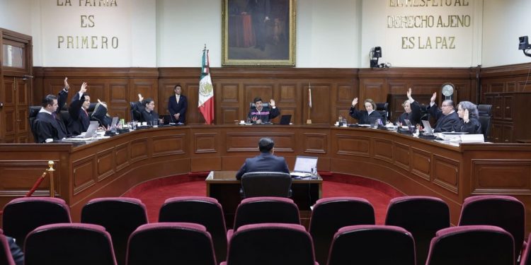 UIF gana en la Corte: validan congelamiento de cuentas sin orden judicial