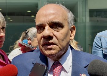 Añorve acusa riesgo a libertades por fallo que permite a la UIF congelar cuentas sin orden judicial