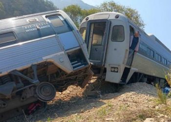 FGR: descarrilamiento en tren interoceánico fue por exceso de velocidad, no por fallas ni corrupción