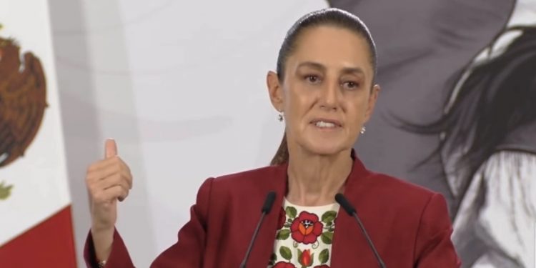 “No están en riesgo las Afores”: Sheinbaum enfrenta críticas por nueva ley de infraestructura