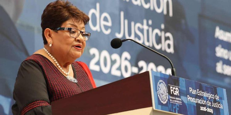 Ernestina Godoy comparece el lunes; Senado perfila aval al plan de procuración de justicia