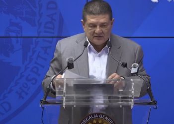 Renuncia el fiscal de Chihuahua tras polémica por narcolaboratorio y participación de agentes de la CIA 