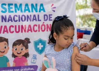 Salud amplía jornada de vacunación e incorpora inmunización contra VSR en embarazo