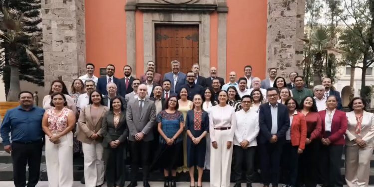 Sheinbaum anuncia relevo en la Secretaría de Bienestar; sale Ariadna Montiel y entra Leticia Ramírez