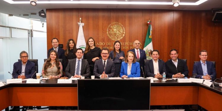 Senado perfila ratificación de Roberto Velasco como canciller este miércoles