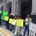 Gobierno del Edomex interviene en conflicto entre Tecámac y proveedores por adeudos millonarios; manifestantes advierten plantón permanente