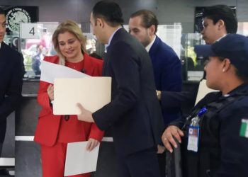 “Quieren fabricarme un caso”: Maru Campos arremete contra Morena y la FGR