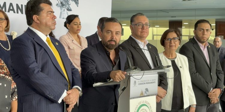 Nueva comisión del INE abre guerra política: Morena la defiende y oposición la acusa de simulación