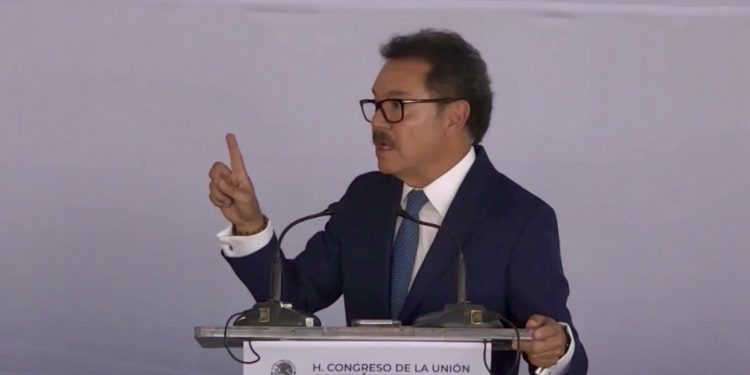Morena “no será el payaso de las cachetadas”: Mier defiende al movimiento ante acusaciones de narco y cuestionamientos políticos