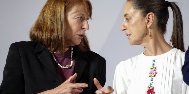 Sheinbaum confirma renuncia de Tatiana Clouthier al IME