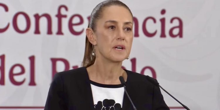 “Completamente falso”: Sheinbaum rechaza que consulados mexicanos hagan política en Estados Unidos