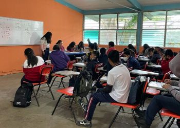Dan marcha atrás al recorte escolar: ciclo 2025-2026 terminará el 15 de julio