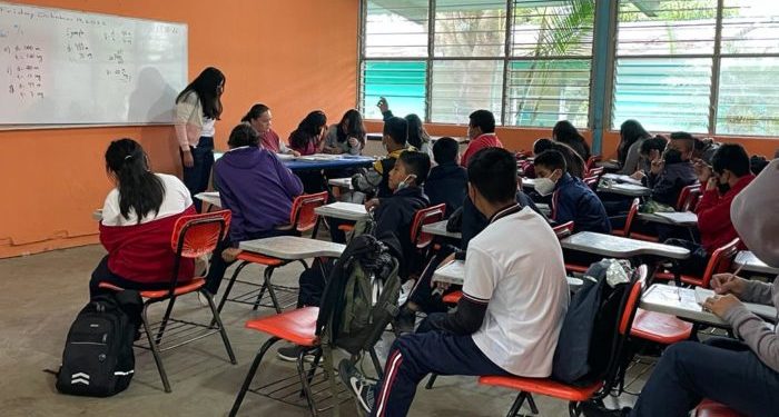 Dan marcha atrás al recorte escolar: ciclo 2025-2026 terminará el 15 de julio