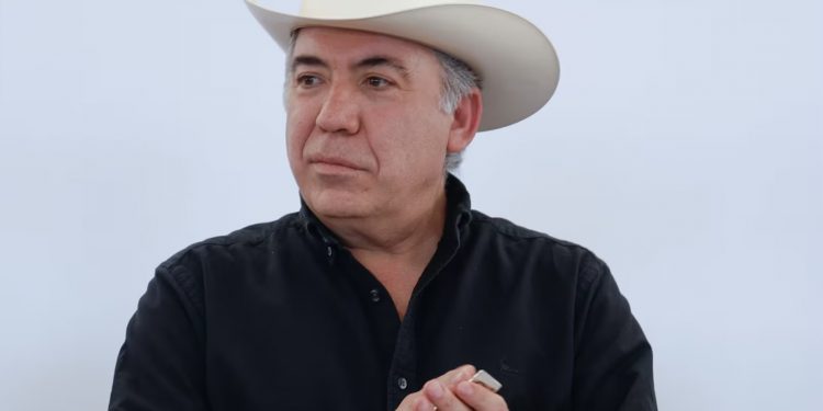 Inzunza se atrinchera en Sinaloa: rechaza nexos con ‘Los Chapitos’ y cualquier contacto con EU