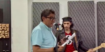 Saúl Monreal en polémica por video con banda de rock: músico porta esvástica y desata críticas en redes