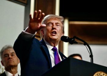 Migrantes (mexicanos), bajo sospecha financiera: Trump endurece vigilancia sobre remesas y créditos