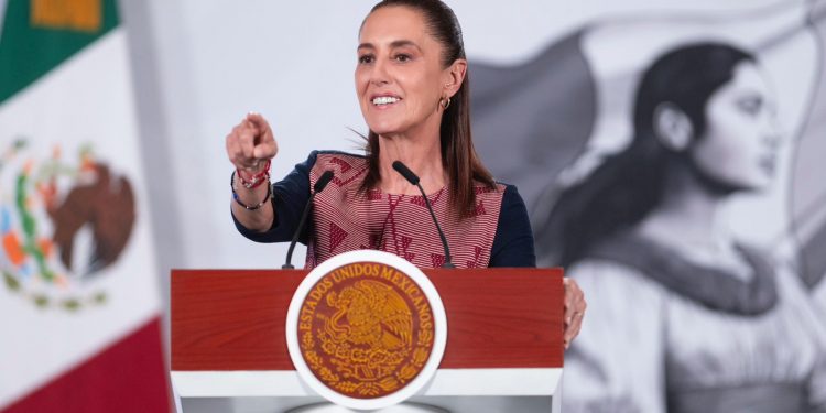 “A la próxima”: Sheinbaum anima a Pumas tras perder la final ante Cruz Azul