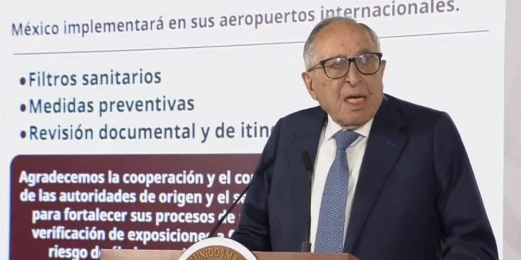 México blinda aeropuertos por brote de ébola rumbo al Mundial 2026