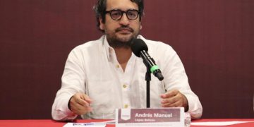 Sheinbaum reconoce a Andy López Beltrán por convertir a Morena en uno de los partidos más grandes del mundo