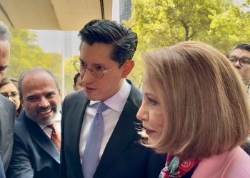 Velasco guarda silencio sobre pruebas de EU contra Rocha Moya y funcionarios de Sinaloa