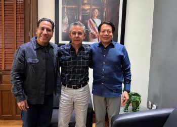 Eduardo Ramírez participa en mesa tripartita para fortalecer la educación y atender al magisterio chiapaneco