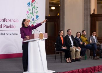 Sheinbaum marca distancia con la CNTE: diálogo sí, pero con dirigencias elegidas democráticamente