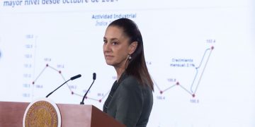 Sheinbaum presume fortaleza económica: actividad industrial y exportaciones rompen récord