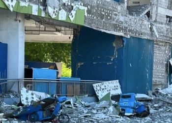 Fuerte terremoto de magnitud 7.8 sacude Filipinas y activa alerta de tsunami