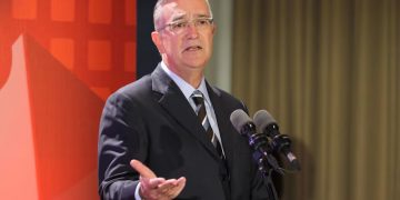 “Los extremos se juntan”: Sheinbaum relaciona dichos de Salinas Pliego con la violencia de la CNTE 