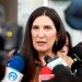 Kenia López plantea regular redes sociales para menores, no prohibir
