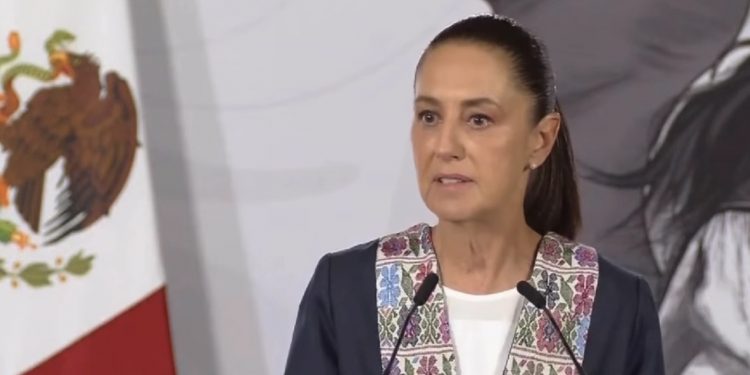 Sheinbaum descarta riesgos para viajar a México tras alerta del Reino Unido; refuerzan medidas para evitar aglomeraciones en Reforma