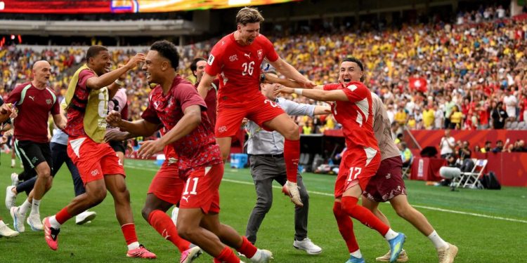 Suiza elimina a Colombia en penales y avanza a cuartos; enfrentará a Argentina