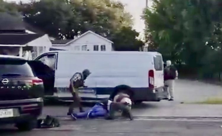 Agente del ICE mata a mexicano durante intento de detención en Texas