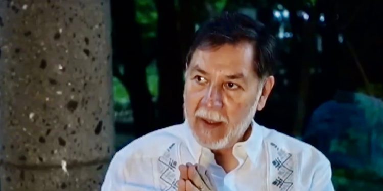 Fernández Noroña apelará sanción por violencia política; afirma que buscan impedirle presidir el Senado
